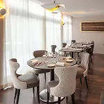 Restaurant & Verte Vallee 4*