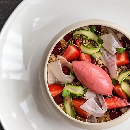 Restaurant & Verte Vallee Hotell 4*