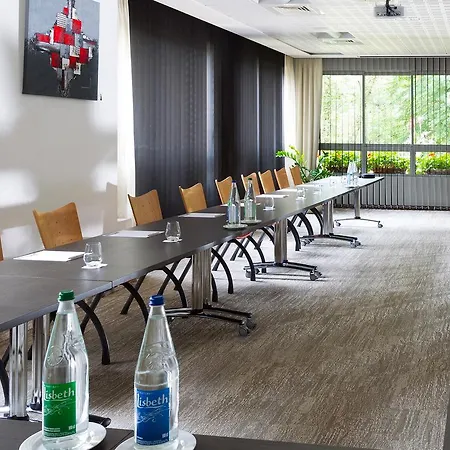 Restaurant & Verte Vallee Hotell 4*