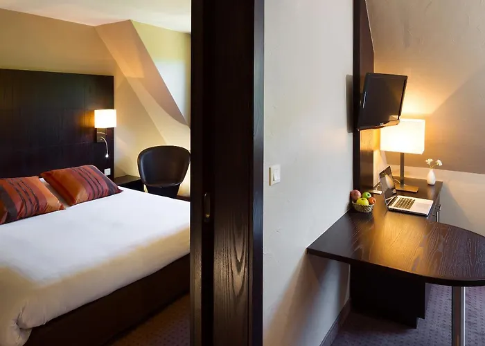 Restaurant & Verte Vallee Hotel 4*